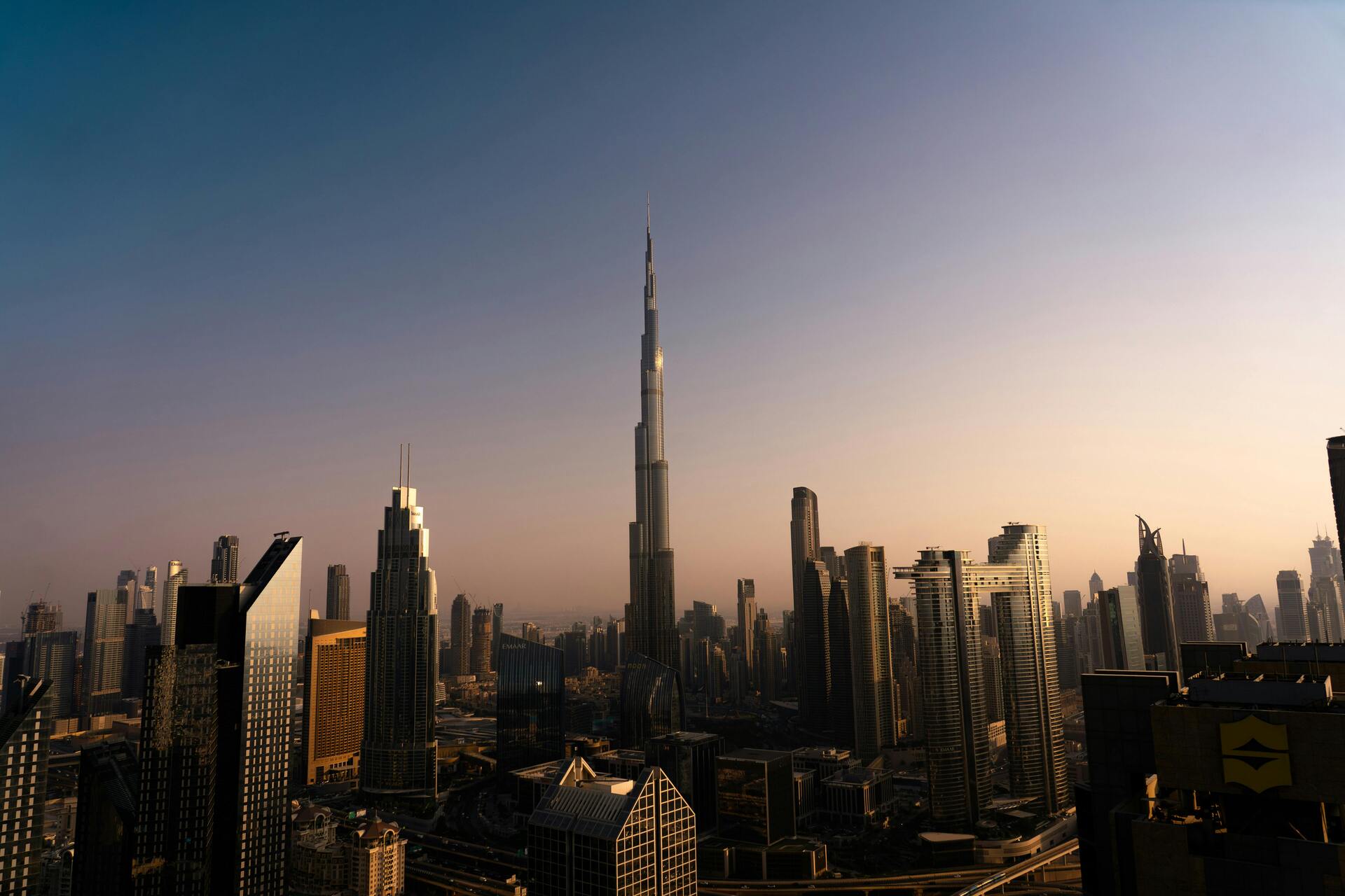 Dubai Real Estate Market Review 26-Nov-2025