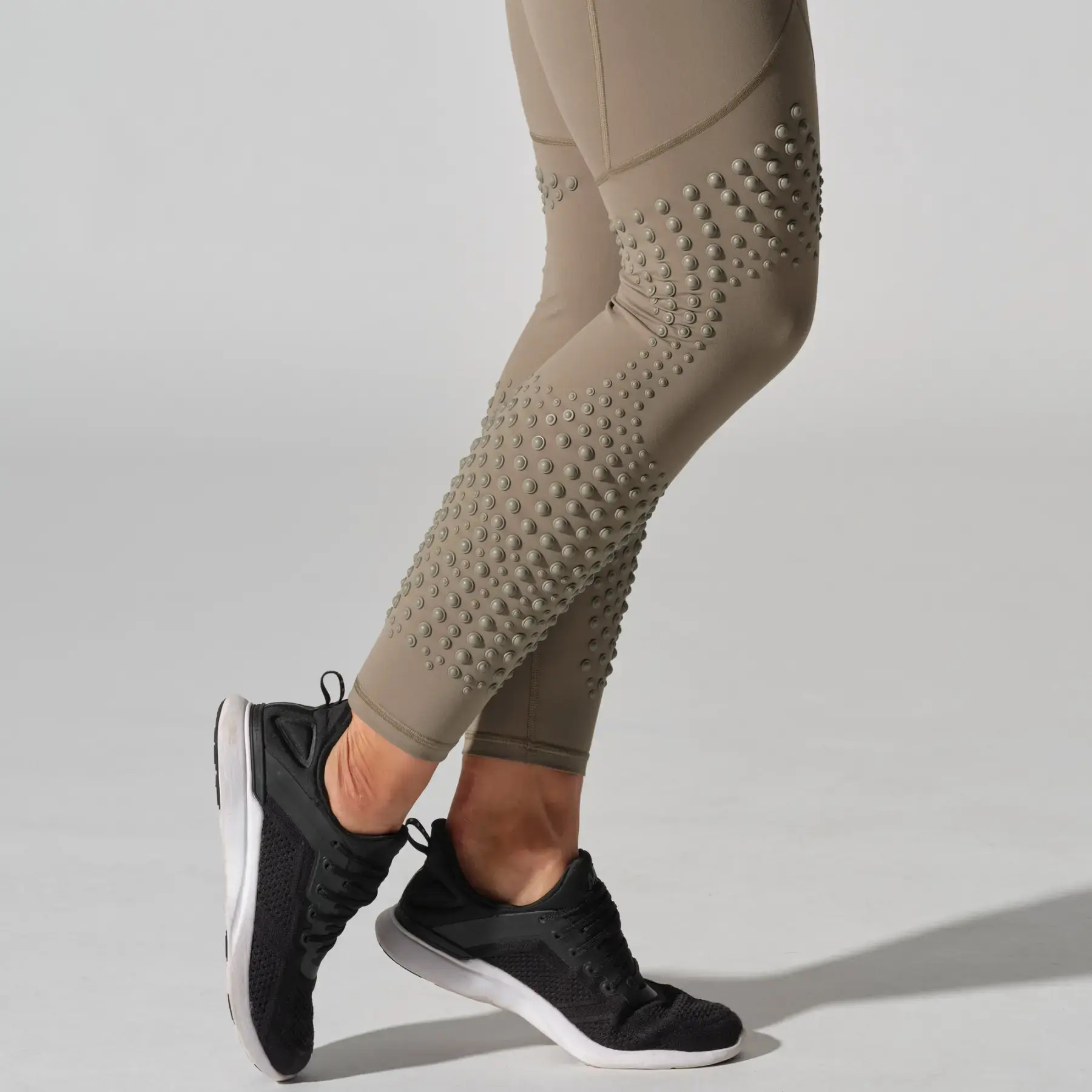 Omorpho just made “weighted leggings” a real category