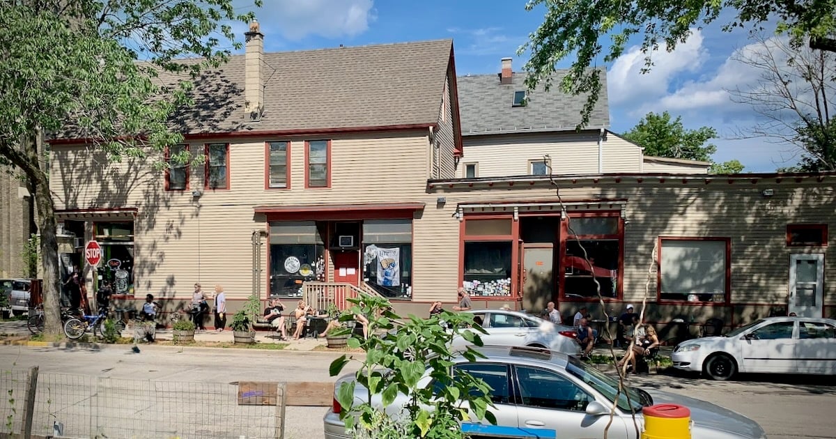 Bremen Cafe: Riverwest nights, loud music, no cover