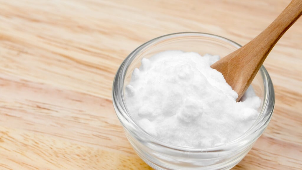 Baking Soda Soak Removes Up to 99% of Surface Pesticides from Produce