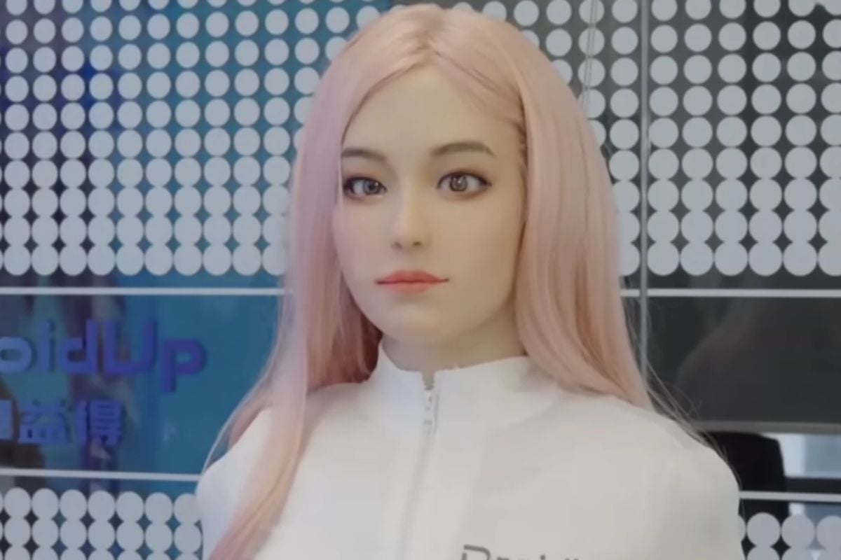 👩‍🦳 Humanoid gets more human