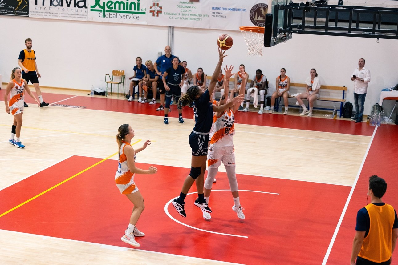 Box Score: Amari DeBerry returns as UConn closes European tour with 85-66 win