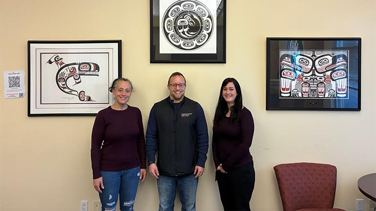 Fraser Health programs aim to keep seniors at home longer