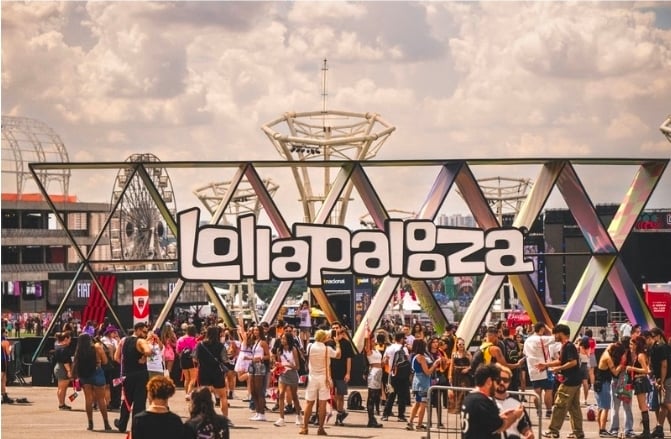 Carmed estreia no Lollapalooza Brasil e leva collabs com Coca-Cola e Sprite para o festival