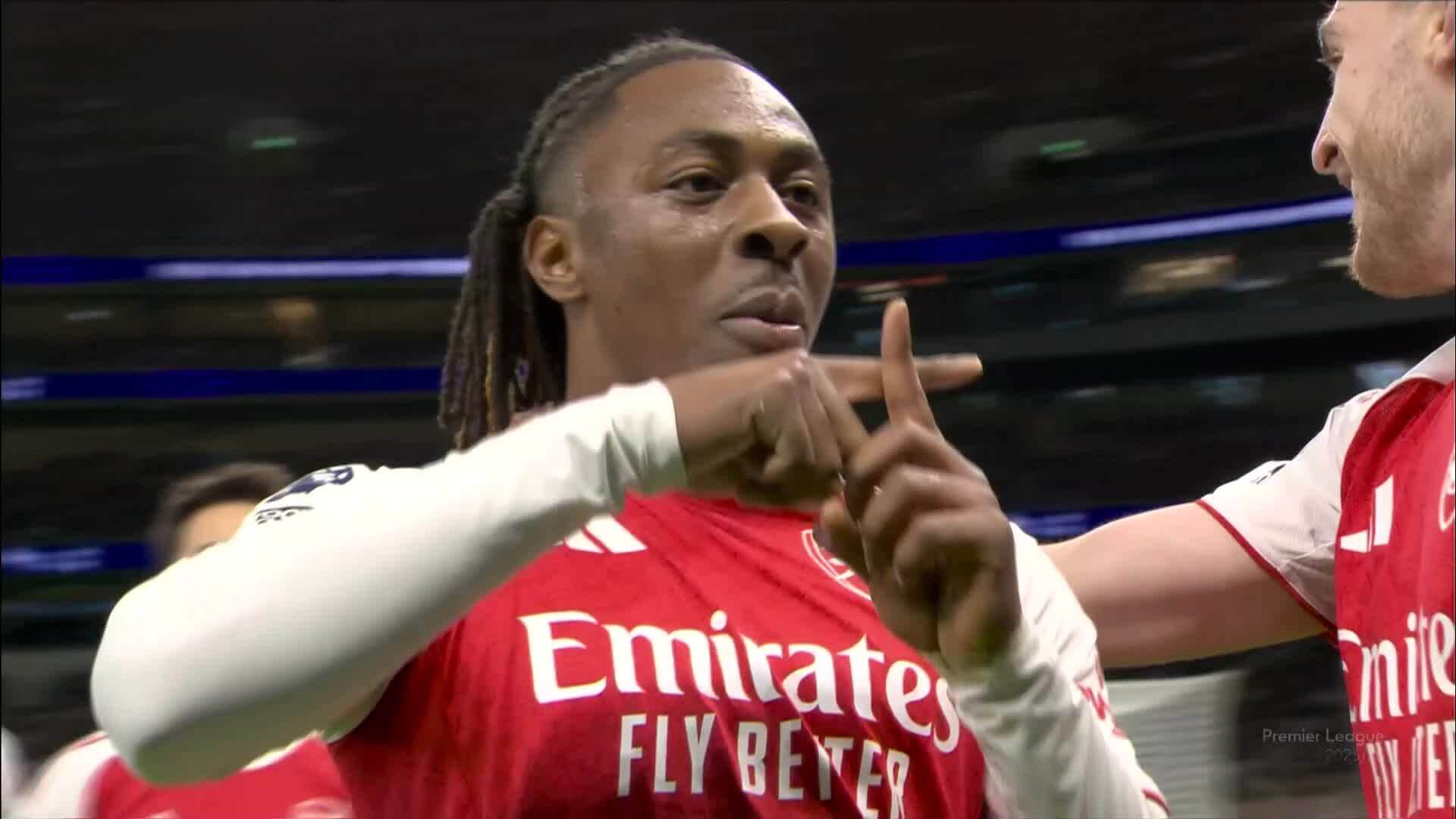 Arsenal Paint North London Red ❤️