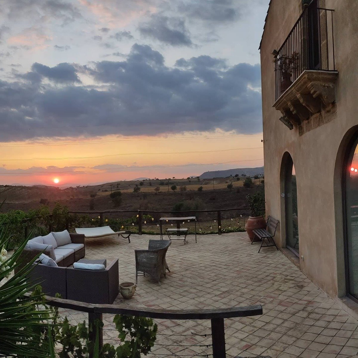 [SOLD] Historic Sicilian Estate in the Heart of Wine Country
