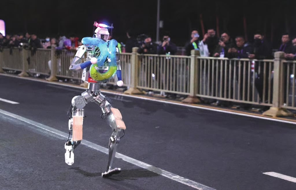 Over 100 Humanoid Robots Are About to Run a Half Marathon in Beijing