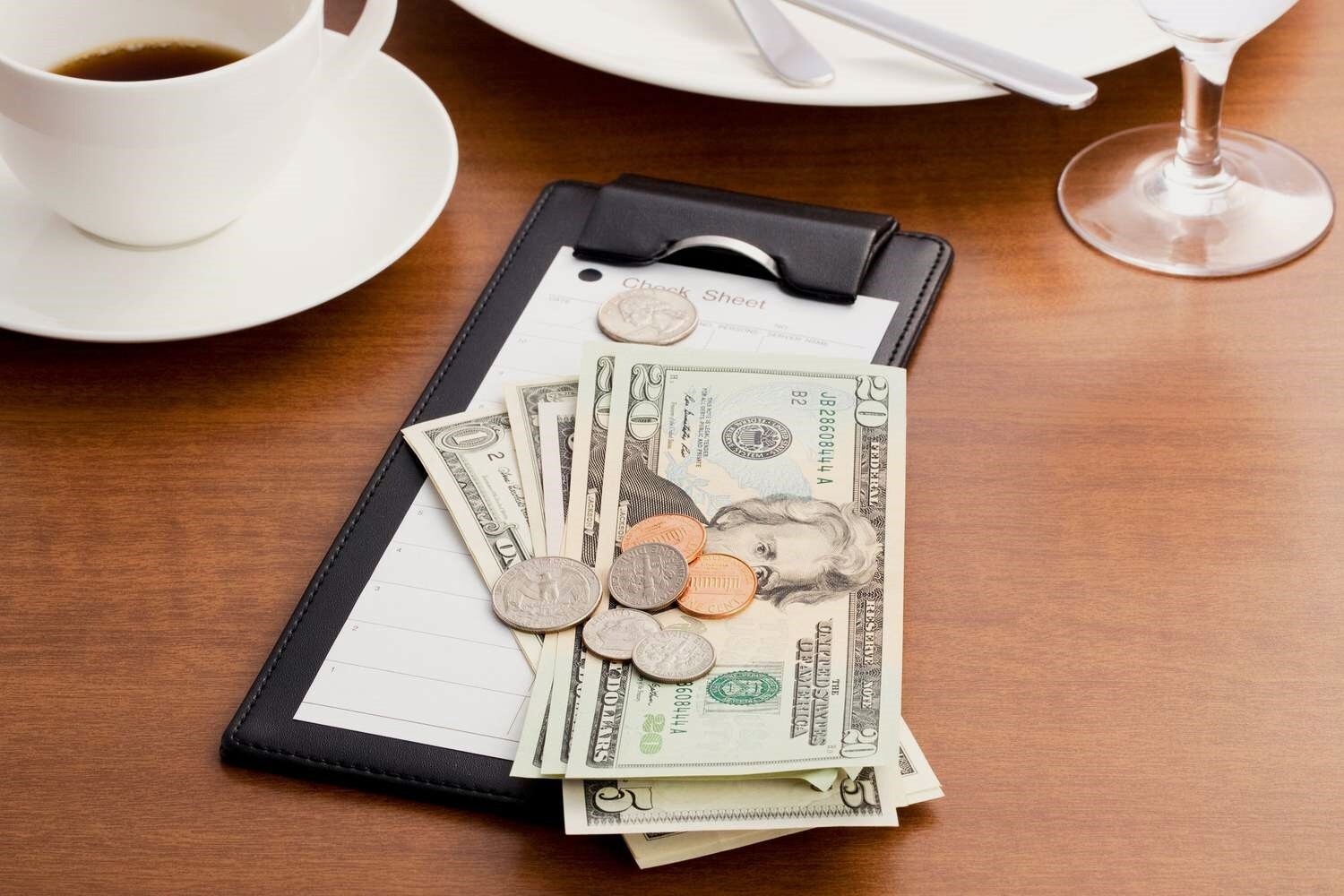 💸 Tip, Sip, or Skip?