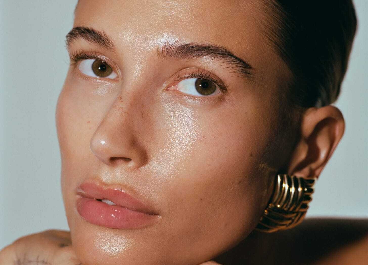 How Hailey Bieber Did It