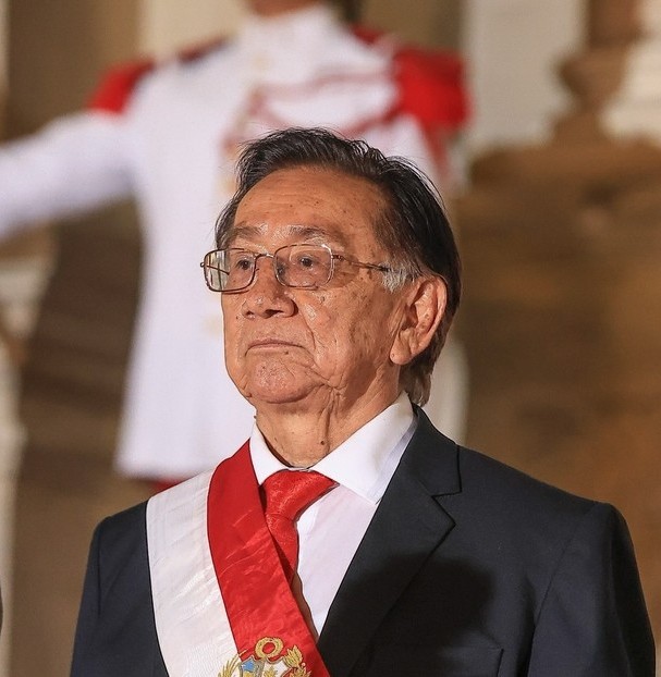 Perú sorprende con un insólito nuevo Presidente