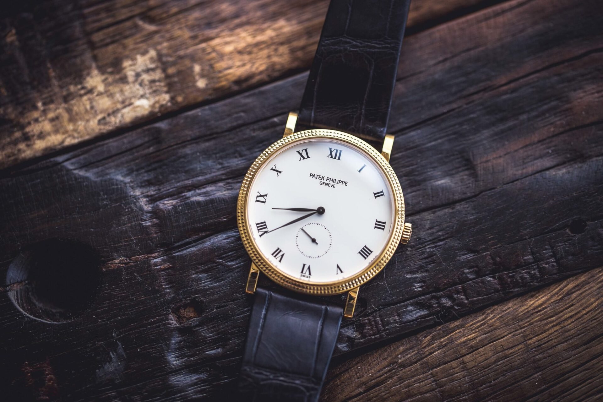 All Gold Everything: A Few Of Our Favorite 18k Gold Watches