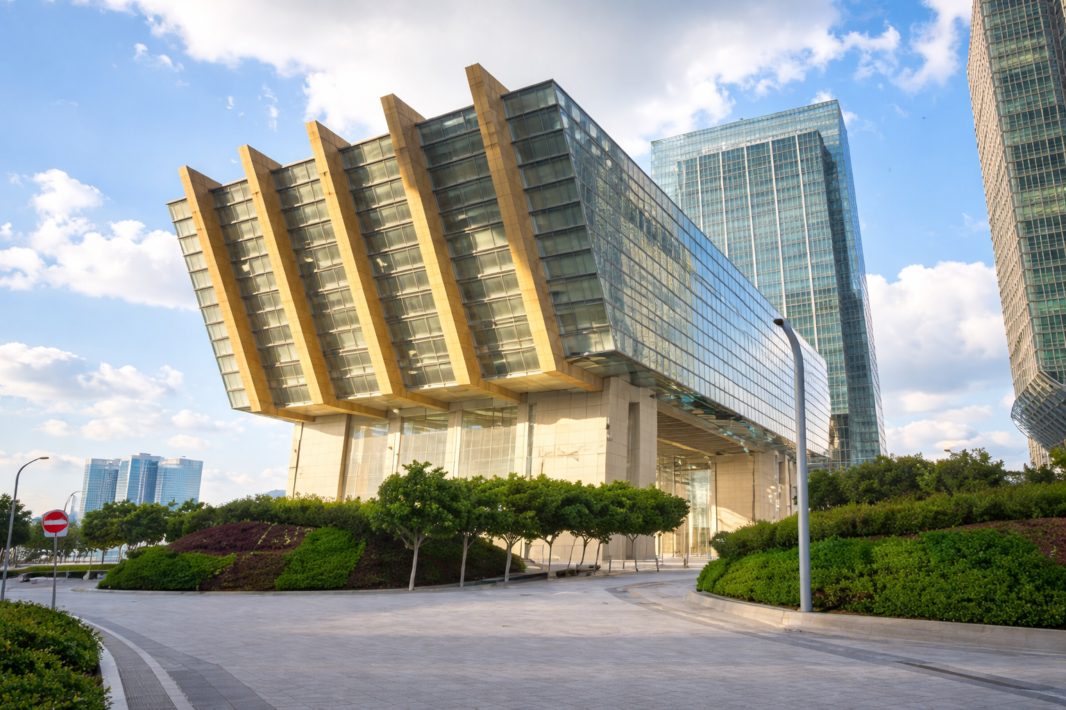 FSRA Thematic Review on Outsourcing: Key Observations & Regulatory Expectations