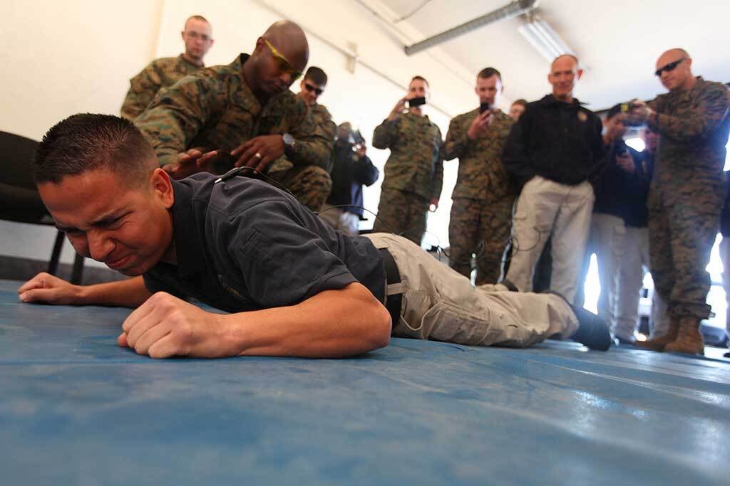 Police given new powers to taser people who use inappropriate apostrophe’s