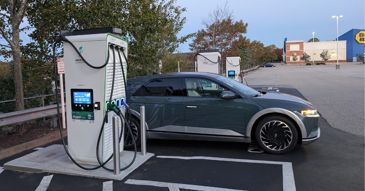The Weekly 1.21⚡(EVI News #41) - $10M+ for Chargers Across Canada. Migration for EvoCharge L2 Agreed. NFI Launches East Coast Electric Fleet Pilot with Meta.