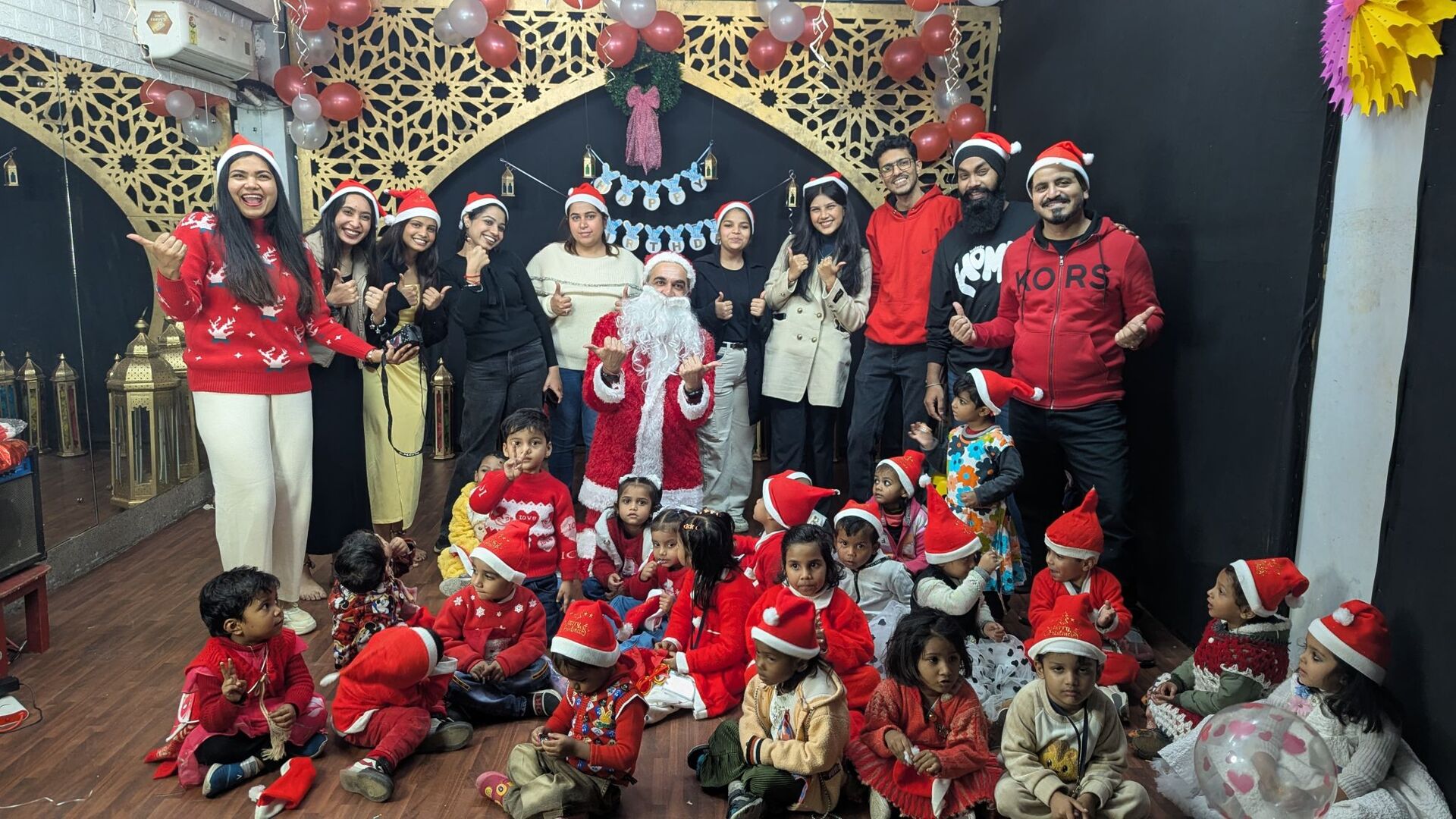 Merry Christmas from Samera Global 🎄