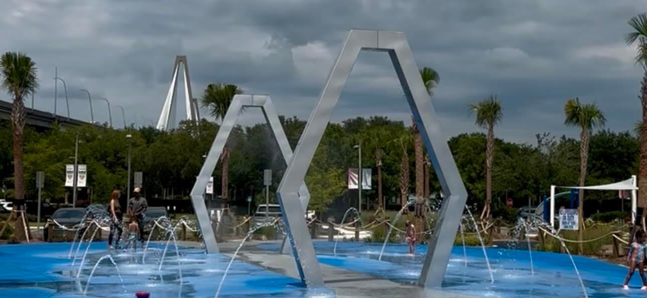 🌴 Mount Pleasant Park, Free Museum, The Harbinger Cafe, and a Gratitude Practice for Kids