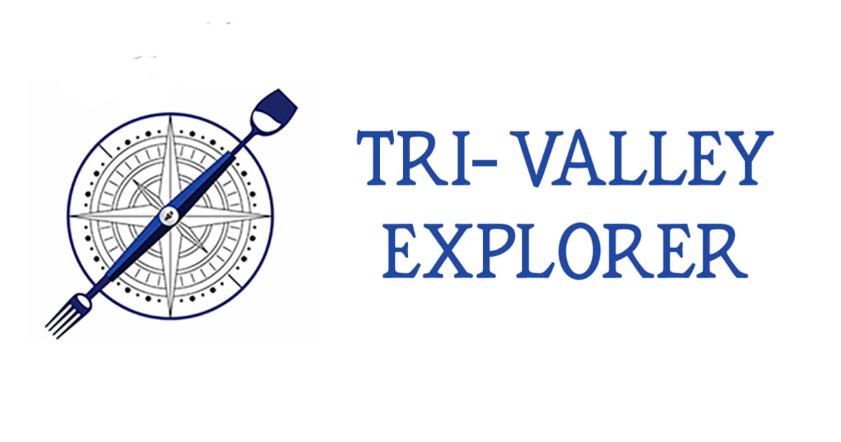 🧭 Hot New Restaurants, SantaCon, Ice Skating + More