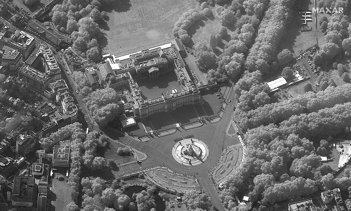 Maxar satellite image of Buckingham Palace