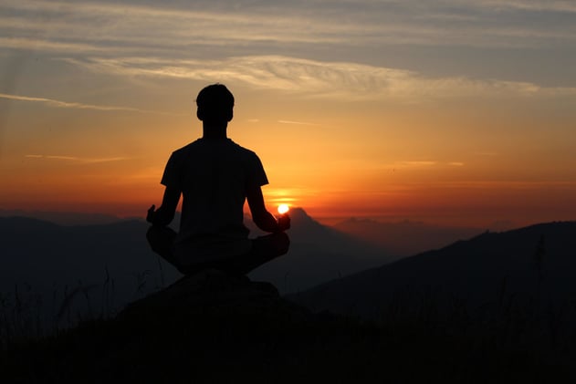 The Power of Habits: Why Meditation, Working Out, Affirmations & Reading Are Game-Changers