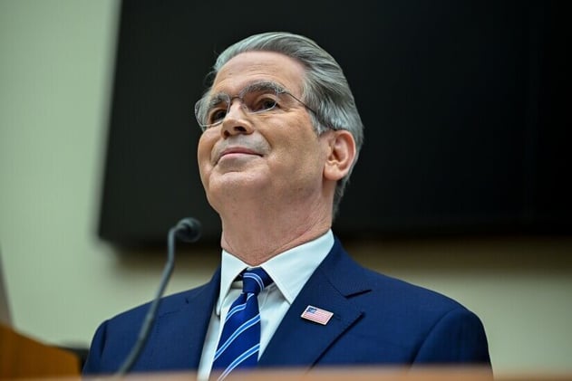 Scott Bessent Clashes With Maxine Waters During Heated Capitol Hill Exchange