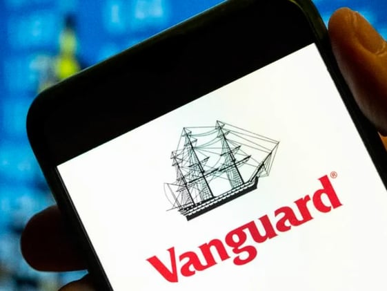 Vanguard Eyes Crypto ETFs