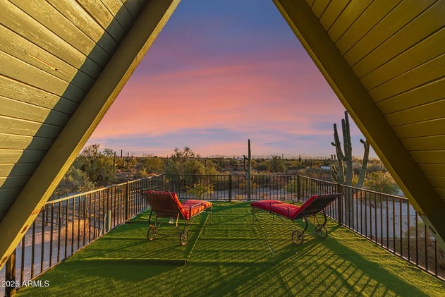 🌲 Tranquil A-Frame Homes with Acreage & Breathtaking Views