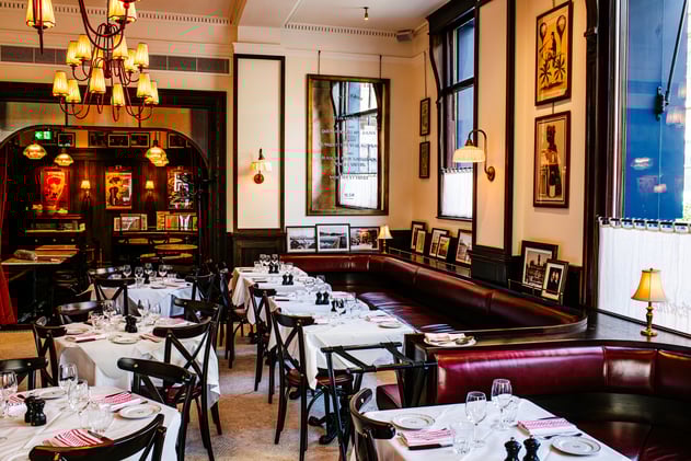 Fight of the French: Andrew Edmunds vs Josephine Bouchon