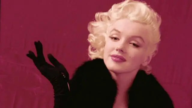 Los rayos X que «prueban» las cirugías estéticas de Marilyn