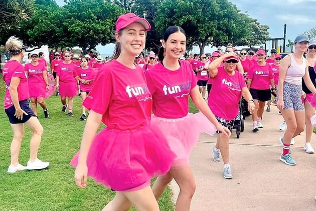 🔵 Recap: Mater Chicks in Pink Fun Run