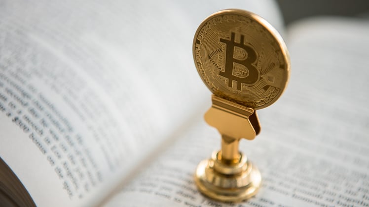 🚀 Bitcoin, sanctions et régulation : la crypto redéfinit la finance mondiale
