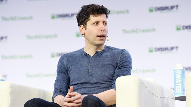 🔥 Altman Warns: AI Is Already Beating You. What Comes Next Will Shock You