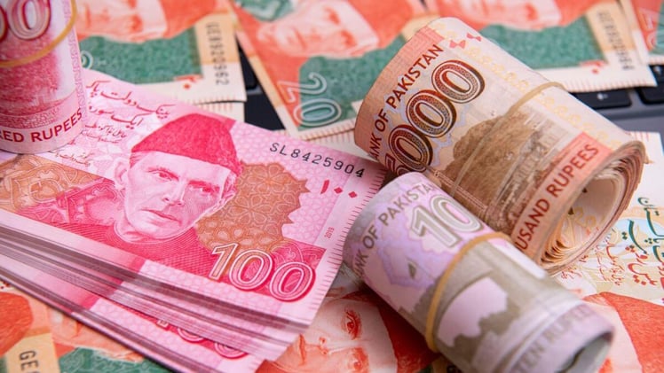 ✈ This Currency Is Now The World’s Top Performer