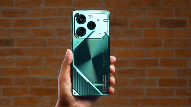 Tecno Pova 6 Pro Price in India: 16GB रैम वाल गेमिंग फ़ोन हुआ लांच, देखे कीमत!