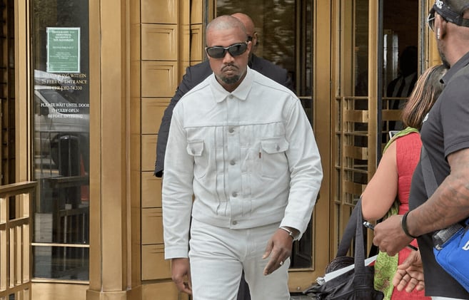 Kanye West Apologizes for Antisemitic Outbursts