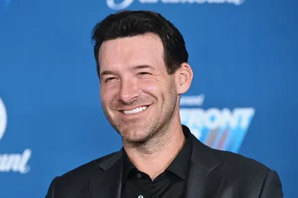 CBS Makes Final Decision on Struggling Tony Romo 