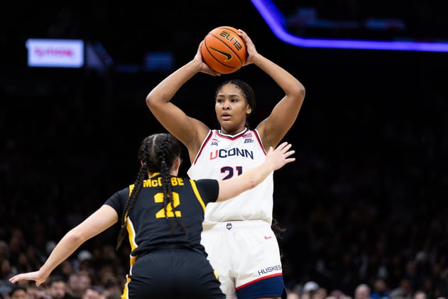 Chasing Perfection: UConn cruises to another top-25 win over Iowa