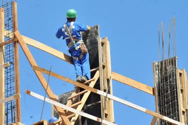 UGREEN Materials, Construção Civil cresceu 4,3%, A Corrida "Verde" que Está Destruindo o Brasil