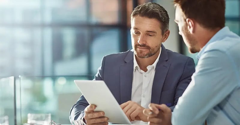 👩‍⚖️ Why a Lawyer Beats AI for Your Canada Immigration Journey