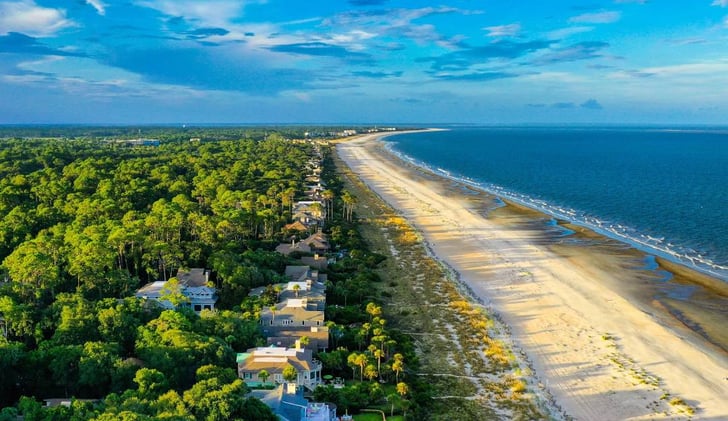 🏖️ The Beachfront Bonus: STRs That Print Cash in Peak Season
