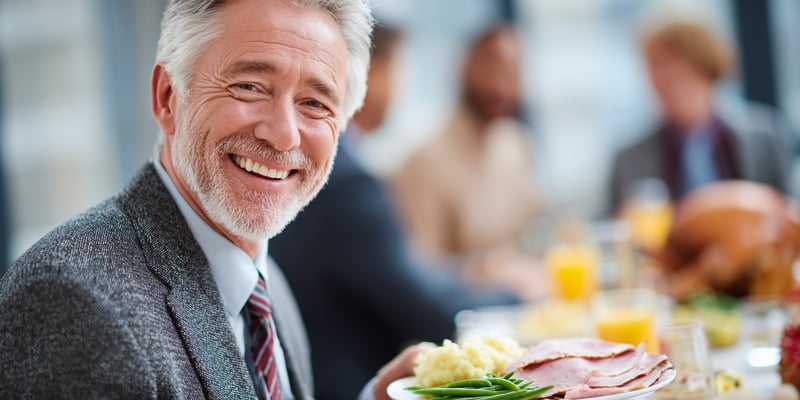 🍽️ How To Stay Lean During Holiday Meals (Without Skipping Dessert)