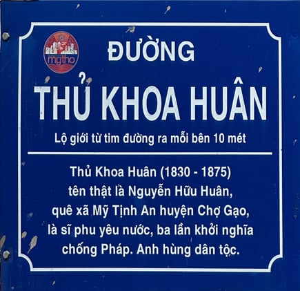 Thu Khoa Huan