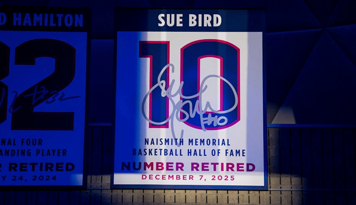UConn retires Sue Bird's jersey
