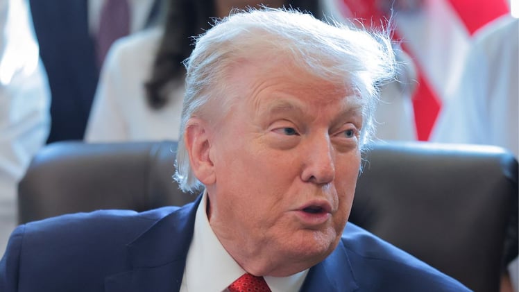 Trump flown to hospital claim & 12 Rob Reiner rumors, investigated