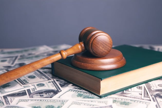 #200 – Amazon Files Lawsuit to Shut Down Fake Review Brokers