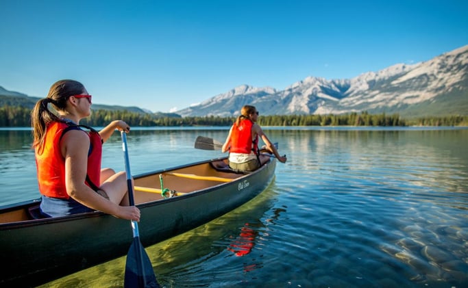 🙅‍♂️ Banff Lake Rules Just Changed