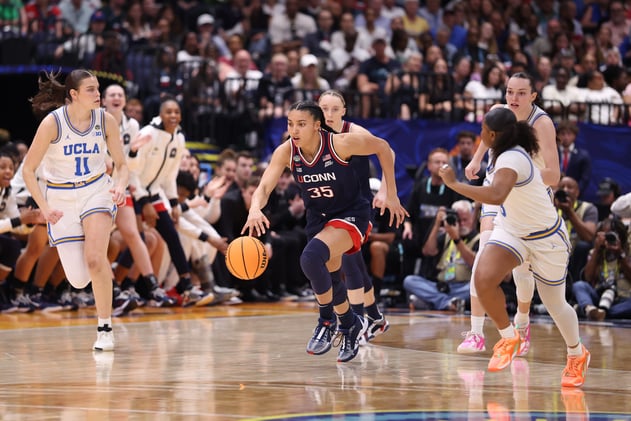After Final Four revelation, is Azzi Fudd ready to take over?