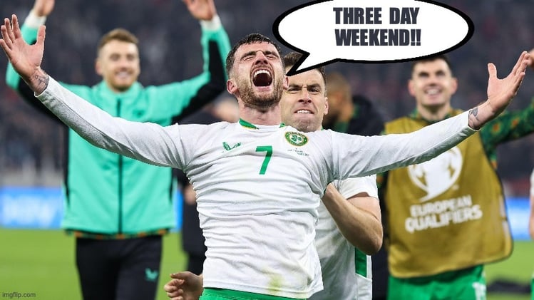 Earrach & Roll 🐣🌱