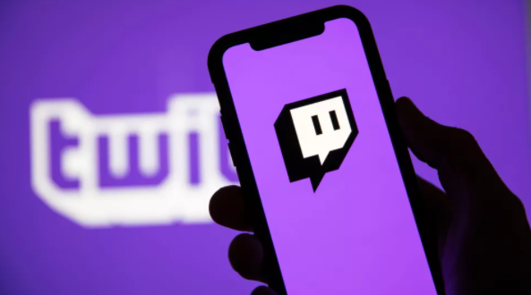 TWITCH: COMBINING CONTENT & COMMUNITY