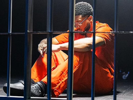 C-Dobleta Acusado de Asesinato en Operativo del FBI