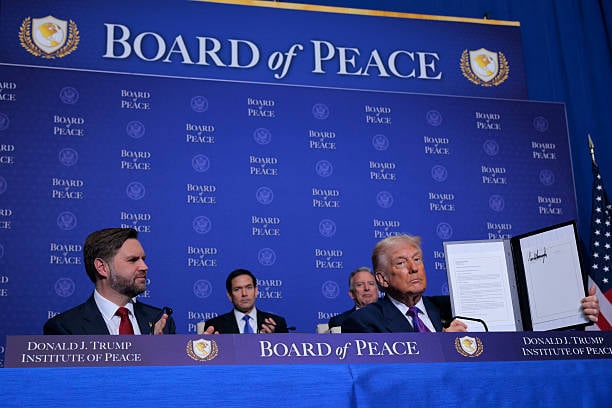 Trump Pledges $10 Billion For Gaza | Does “Period Steak Theory” Work | You’re Eating At The Wrong Time